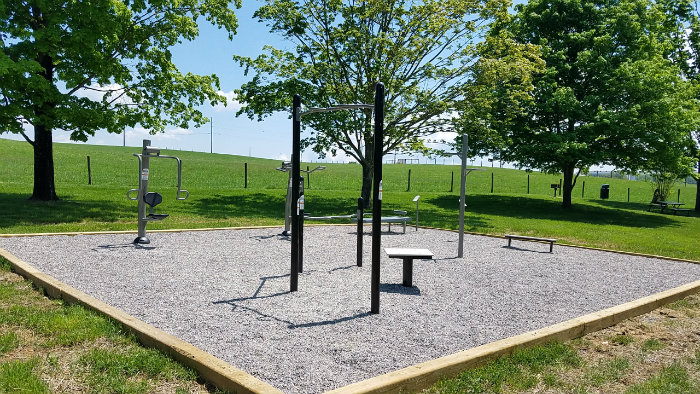 outdoor fitness park stations