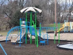 Edmund Park Playground, complete